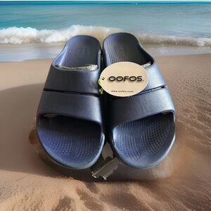 OOFOS Men's Navy Slide Sandals